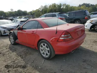 2002 Mercedes-Benz SLK-Class 2.3L Kompressor with VIN WDBKK49F22F249805, listed as a Copart auction lot 71058304 with 57,850 mi miles and Salvage Title. Bid and sale history available at carsss.com. Image 2.