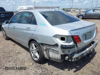 2014 Mercedes-Benz E 350 Sport с VIN WDDHF5KB5EA897143, выставлен на аукционе IAAI как лот 42451320 с пробегом 136 894 миль миль и . История ставок и продаж доступна на DreamBid. Изображение 3.