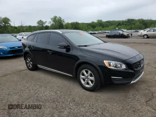 2015 Volvo V60 T5 z VIN YV4612HK0F1001660, wystawiony jako Copart lot #57965675 z przebiegiem 101 137 mil mil oraz Nie do naprawy • Non repairable. Historia ofert i sprzedaży dostępna na DreamBid. Obrazek 4.