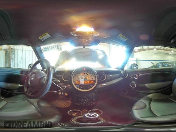 2012 MINI Convertible S с VIN WMWZP3C51CT296318, выставлен на аукционе Copart как лот 47701405 с пробегом 78 842 миль миль и Списание • Salvage title. История ставок и продаж доступна на DreamBid. Изображение 12.