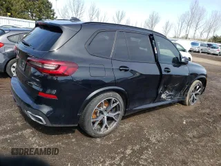2021 BMW X5 xDrive40i with VIN 5UXCR6C09M9G47467, listed as a Copart auction lot 44447233 with Not Provided miles. Bid and sale history available at carsss.com. Image 3.