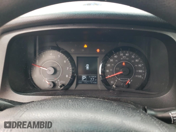 2015 Toyota Sienna LE AAS z VIN 5TDKK3DCXFS541460, wystawiony jako Copart lot #58171725 z przebiegiem 192 174 mil mil oraz Szkoda całkowita • Salvage title. Historia ofert i sprzedaży dostępna na DreamBid. Obrazek 9.