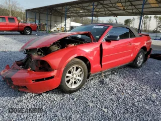 2008 Ford Mustang Deluxe with VIN 1ZVHT84N385146001, listed as a Copart auction lot 45558095 with 222,148 mi miles and Salvage Title. Bid and sale history available at carsss.com. Image 1.