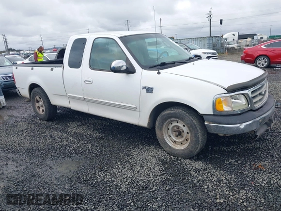2002 Ford F-150 XL с VIN 1FTRX17W62NB90220, выставлен на аукционе IAAI как лот 42014299 с пробегом 219 264 миль миль и . История ставок и продаж доступна на DreamBid. Изображение 1.