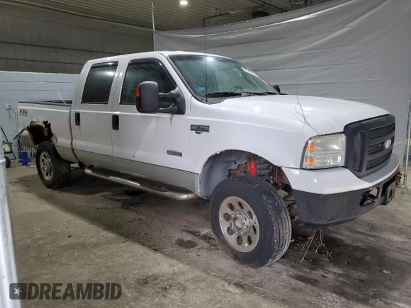 2005 Ford F-350 XL with VIN 1FTWW31PX5EC83359, listed as a Copart auction lot 54548165 with Not Provided miles and Clean Title. Bid and sale history available at DreamBid. Image 4.