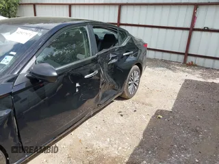 2024 Nissan Altima SV с VIN 1N4BL4DV5RN383369, выставлен на аукционе IAAI как лот 42527971 с пробегом Не указан миль и . История ставок и продаж доступна на DreamBid. Изображение 18.