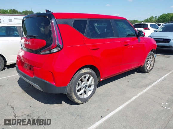 2025 Kia Soul LX with VIN KNDJ23AU3S7243779, listed as a IAAI auction lot 41990740 with 6,483 mi miles and . Bid and sale history available at DreamBid. Image 4.