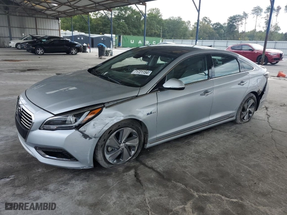 2017 Hyundai Sonata Hybrid Limited with VIN KMHE34L34HA066580, listed as a Copart auction lot 77194564 with 97,596 mi miles and Salvage Title. Bid and sale history available at carsss.com. Image 1.