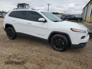 2016 Jeep Cherokee 75th Anniversary с VIN 1C4PJLCS5GW201491, выставлен на аукционе Copart как лот 83811924 с пробегом 114 078 миль миль и Списание • Salvage title. История ставок и продаж доступна на DreamBid. Изображение 4.