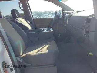 2004 Nissan Titan LE with VIN 1N6AA07A74N565495, listed as a IAAI auction lot 41582747 with 192,550 mi miles and . Bid and sale history available at DreamBid. Image 5.