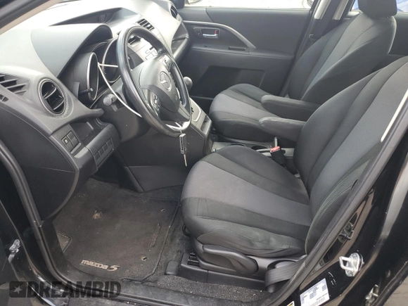 2013 Mazda 5 Sport z VIN JM1CW2BL8D0146019, wystawiony jako Copart lot #60769645 z przebiegiem 119 998 mil mil oraz Czysty tytuł • Clean title. Historia ofert i sprzedaży dostępna na DreamBid. Obrazek 7.