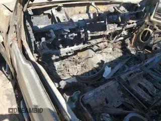 2008 Ford F-350 XL с VIN 1FTWW31R48EB61571, выставлен на аукционе Copart как лот 70868344 с пробегом Не указан миль и На запчасти • Non repairable. История ставок и продаж доступна на DreamBid. Изображение 8.