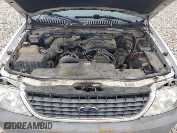 2002 Ford Explorer XLS with VIN 1FMZU72KX2ZC81401, listed as a Copart auction lot 81810034 with 103,291 mi miles and Clean title. Bid and sale history available at DreamBid. Image 12.