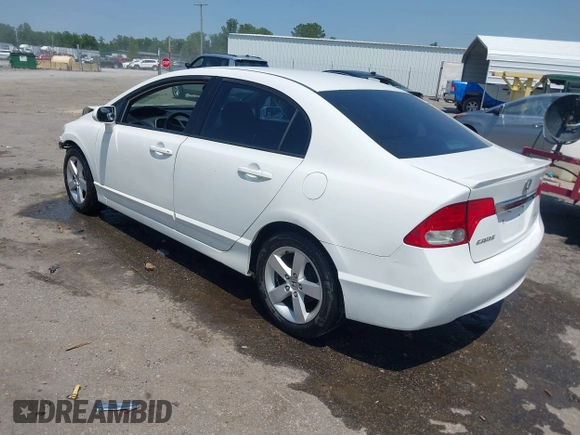 2010 Honda Civic LX-S z VIN 2HGFA1F65AH520380, wystawiony jako IAAI lot #42388957 z przebiegiem 200 786 mil mil oraz . Historia ofert i sprzedaży dostępna na DreamBid. Obrazek 3.