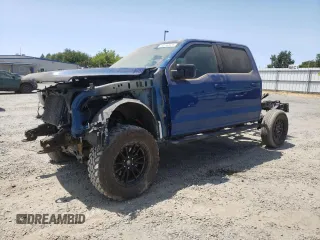 2023 Ford F-150 XL z VIN 1FTFW1E8XPKE23518, wystawiony jako Copart lot #60340975 z przebiegiem 11 661 mil mil oraz Szkoda całkowita • Salvage title. Historia ofert i sprzedaży dostępna na DreamBid. Obrazek 1.