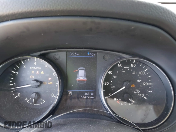 2018 Nissan Rogue S with VIN KNMAT2MT6JP561825, listed as a IAAI auction lot 41945517 with 63,472 mi miles. Bid and sale history available at carsss.com. Image 7.