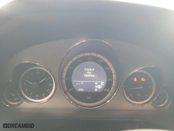 2011 Mercedes-Benz E-Class E 350 Luxury BlueTEC with VIN WDDHF2EBXBA293402, listed as a Copart auction lot 86140984 with 189,996 mi miles and Salvage Title. Bid and sale history available at carsss.com. Image 9.