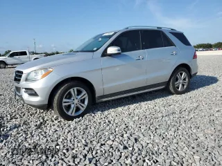 2013 Mercedes-Benz M 350 z VIN 4JGDA5JB0DA158166, wystawiony jako Copart lot #57379095 z przebiegiem 87 054 mil mil oraz Szkoda całkowita • Salvage title. Historia ofert i sprzedaży dostępna na DreamBid. Obrazek 1.