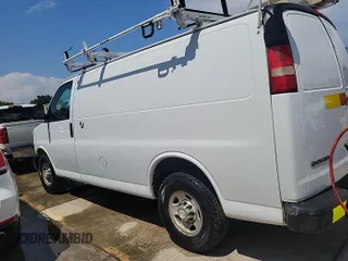 2014 Chevrolet Express Cargo with VIN 1GCWGFCA7E1186313, listed as a IAAI auction lot 42734100 with 226,344 mi miles and . Bid and sale history available at DreamBid. Image 1.