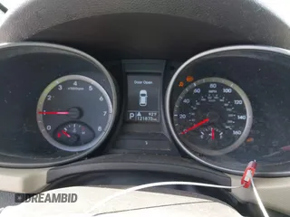 2016 Hyundai Santa Fe z VIN 5XYZT3LB3GG348215, wystawiony jako IAAI lot #41917143 z przebiegiem 121 873 mil mil oraz . Historia ofert i sprzedaży dostępna na DreamBid. Obrazek 7.
