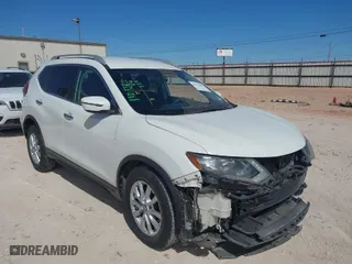 2017 Nissan Rogue S with VIN 5N1AT2MT8HC822689, listed as a IAAI auction lot 41673607 with 75,947 mi miles. Bid and sale history available at carsss.com. Image 1.
