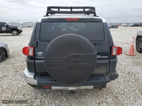 2007 Toyota FJ Cruiser with VIN JTEBU11F070063711, listed as a Copart auction lot 45058875 with 229,316 mi miles and Salvage Title. Bid and sale history available at carsss.com. Image 6.