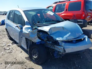 2008 Honda Fit with VIN JHMGD38418S066020, listed as a IAAI auction lot 41650586 with 142,709 mi miles. Bid and sale history available at carsss.com. Image 1.