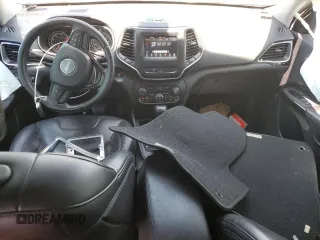 2019 Jeep Cherokee Latitude Plus with VIN 1C4PJLLB6KD338752, listed as a Copart auction lot 56044725 with 70,448 mi miles and Salvage title. Bid and sale history available at DreamBid. Image 8.