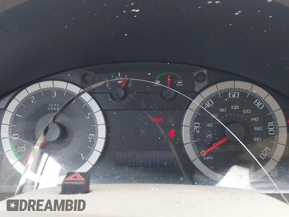 2008 Ford Escape Hybrid with VIN 1FMCU49H68KC63297, listed as a IAAI auction lot 42488181 with 230,266 mi miles and . Bid and sale history available at DreamBid. Image 7.