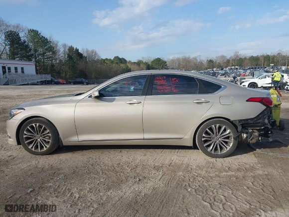 2015 Hyundai Genesis 3.8L with VIN KMHGN4JE6FU080466, listed as a IAAI auction lot 41848723 with 130,740 mi miles. Bid and sale history available at carsss.com. Image 15.