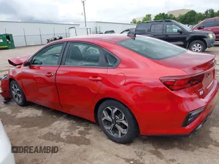 2019 Kia Forte LXS z VIN 3KPF24AD4KE005189, wystawiony jako IAAI lot #42354011 z przebiegiem 73 422 mil mil oraz . Historia ofert i sprzedaży dostępna na DreamBid. Obrazek 14.