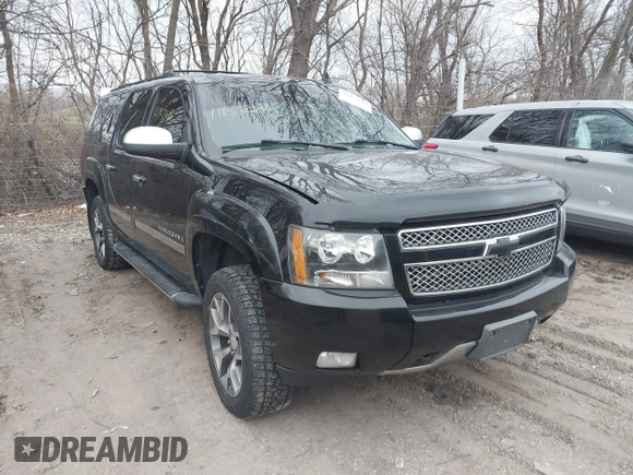2008 Chevrolet Suburban 2LT with VIN 3GNFK16388G160010, listed as a IAAI auction lot 41153614 with 209,870 mi miles and . Bid and sale history available at DreamBid. Image 1.
