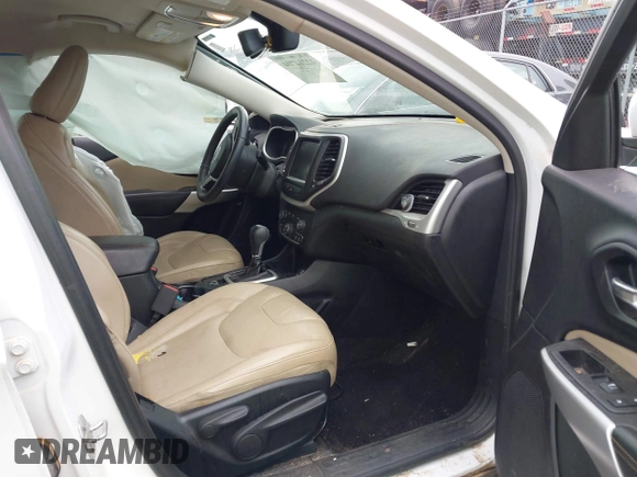 2018 Jeep Cherokee Limited with VIN 1C4PJLDB8JD620937, listed as a IAAI auction lot 42214704 with 172,090 mi miles and . Bid and sale history available at DreamBid. Image 5.