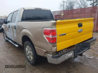 2012 Ford F-150 XL with VIN 1FTFW1CF4CKD95064, listed as a IAAI auction lot 41618938 with 247,129 mi miles. Bid and sale history available at carsss.com. Image 17.