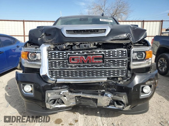 2019 GMC Sierra 2500HD Denali with VIN 1GT12SEY0KF155527, listed as a Copart auction lot 46819265 with 0 mi miles and Salvage Title. Bid and sale history available at carsss.com. Image 5.