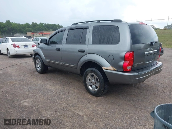 2005 Dodge Durango Limited with VIN 1D4HB58D85F582423, listed as a IAAI auction lot 42631605 with 213,601 mi miles and . Bid and sale history available at DreamBid. Image 3.