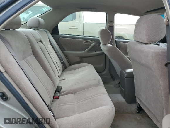 1998 Toyota Camry LE z VIN JT2BG28K7W0215608, wystawiony jako Copart lot #49919085 z przebiegiem 182 353 mil mil oraz Czysty tytuł • Clean title. Historia ofert i sprzedaży dostępna na DreamBid. Obrazek 10.