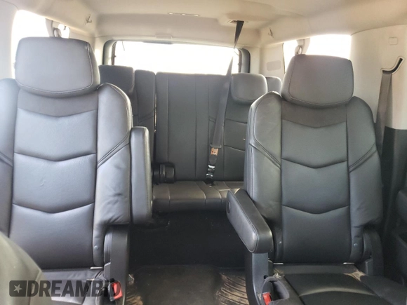 2019 Cadillac Escalade ESV Premium Luxury z VIN 1GYS3JKJ7KR357065, wystawiony jako Copart lot #78227034 z przebiegiem 138 296 mil mil oraz Szkoda całkowita • Salvage title. Historia ofert i sprzedaży dostępna na DreamBid. Obrazek 10.