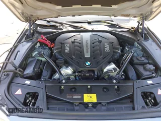 2013 BMW 5 Series 550i xDrive with VIN WBAFU9C54DDY72137, listed as a IAAI auction lot 41794124 with 58,647 mi miles and . Bid and sale history available at carsss.com. Image 10.