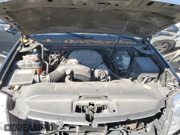 2008 Cadillac Escalade ESV with VIN 1GYFK66848R215970, listed as a Copart auction lot 57226505 with 255,076 mi miles and Salvage title. Bid and sale history available at DreamBid. Image 12.