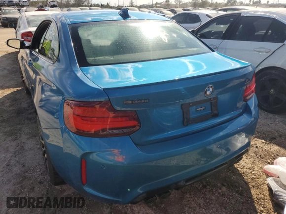 2020 BMW M2 Competition z VIN WBS2U7C08L7E49953, wystawiony jako Copart lot #76200814 z przebiegiem 13 888 mil mil oraz Nie do naprawy • Non repairable. Historia ofert i sprzedaży dostępna na DreamBid. Obrazek 6.