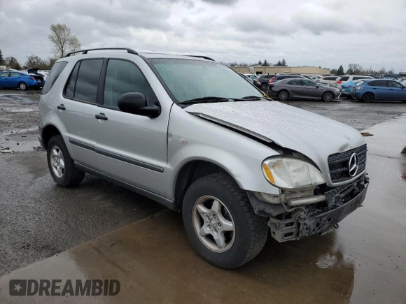 1998 Mercedes-Benz M-Class with VIN 4JGAB54E3WA025698, listed as a Copart auction lot 49742345 with 66,643 mi miles and Salvage Title. Bid and sale history available at carsss.com. Image 4.