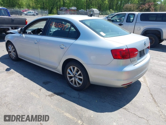 2012 Volkswagen Jetta SE with VIN 3VWDP7AJ8CM465069, listed as a IAAI auction lot 42202597 with 106,963 mi miles and . Bid and sale history available at DreamBid. Image 3.