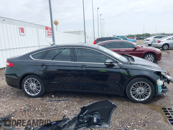 2015 Ford Fusion SE with VIN 3FA6P0H92FR205388, listed as a IAAI auction lot 41699606 with 69,597 mi miles. Bid and sale history available at carsss.com. Image 14.