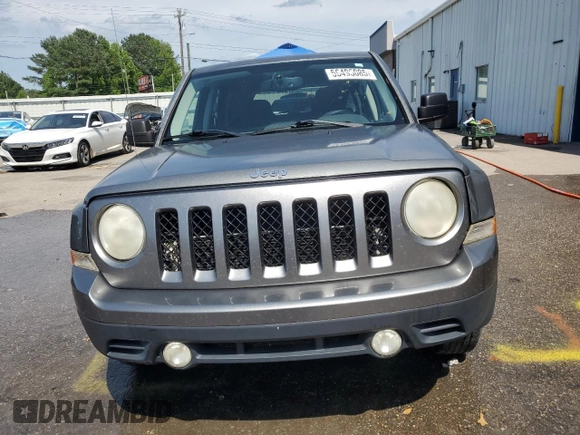 2011 Jeep Patriot Sport with VIN 1J4NT1GB6BD287389, listed as a Copart auction lot 56495085 with 188,650 mi miles and Salvage title. Bid and sale history available at DreamBid. Image 5.