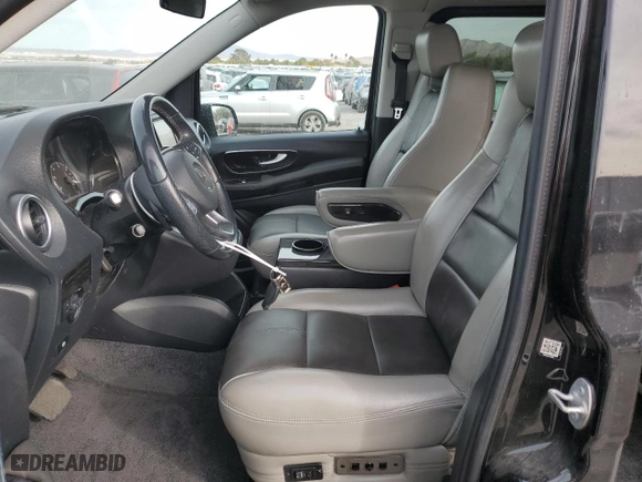 2018 Mercedes-Benz Metris Passenger Van with VIN WD4PG2EE4J3420036, listed as a Copart auction lot 79550824 with NaN miles and Salvage Title. Bid and sale history available at carsss.com. Image 7.