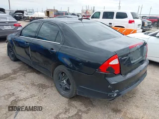 2010 Ford Fusion SE z VIN 3FAHP0HA6AR340837, wystawiony jako IAAI lot #42606746 z przebiegiem 189 204 mil mil oraz . Historia ofert i sprzedaży dostępna na DreamBid. Obrazek 3.