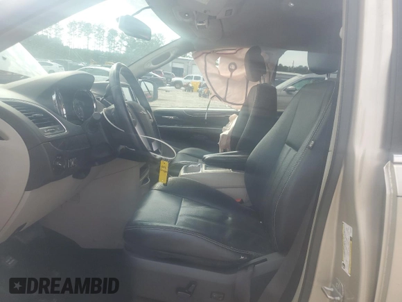 2014 Chrysler Town & Country Touring with VIN 2C4RC1BG4ER255049, listed as a Copart auction lot 56139145 with 167,073 mi miles and Salvage title. Bid and sale history available at DreamBid. Image 7.