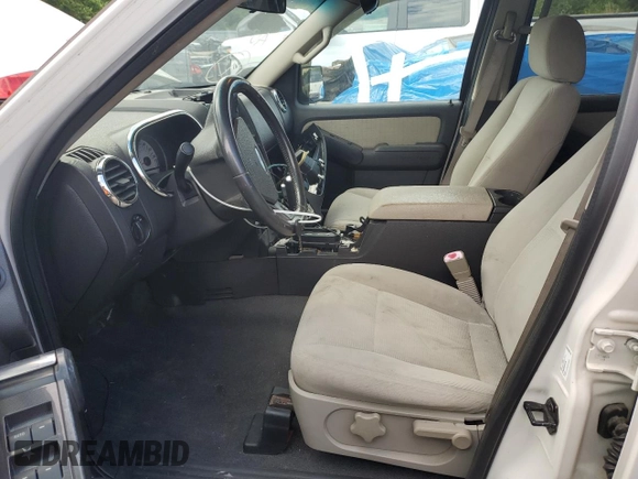 2008 Ford Explorer Sport Trac XLT z VIN 1FMEU31E88UA34709, wystawiony jako Copart lot #84161984 z przebiegiem Nie podano mil oraz Czysty tytuł • Clean title. Historia ofert i sprzedaży dostępna na DreamBid. Obrazek 7.