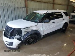 2017 Ford Police Interceptor Utility z VIN 1FM5K8AR6HGD13595, wystawiony jako Copart lot #61928875 z przebiegiem Nie podano mil oraz Szkoda całkowita • Salvage title. Historia ofert i sprzedaży dostępna na DreamBid. Obrazek 1.